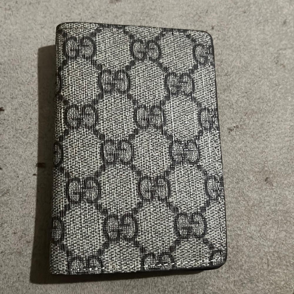 Gucci Cardholder NWT Unisex - GGMonogram